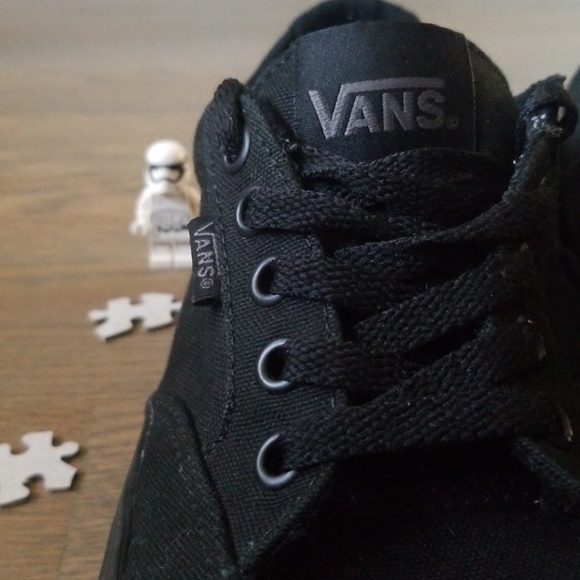 Vans Shoes Black Size 8.0 - Picture 2 of 6